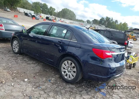 2013 Chrysler 200 Lx из США, поврежденный, VIN 1C3CCBAG1DN726734